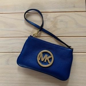Michael Kors blue leather wristlet